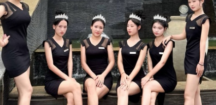华纳公司东方明珠游戏主视觉封面图